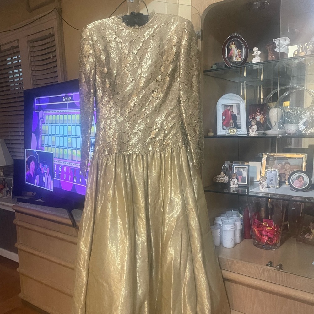GOLD GOWN DRESS